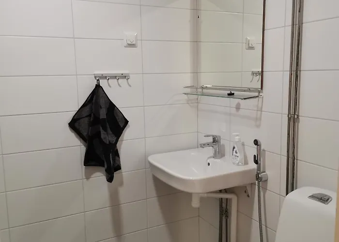 Kodikas Yksioe * קוקולה